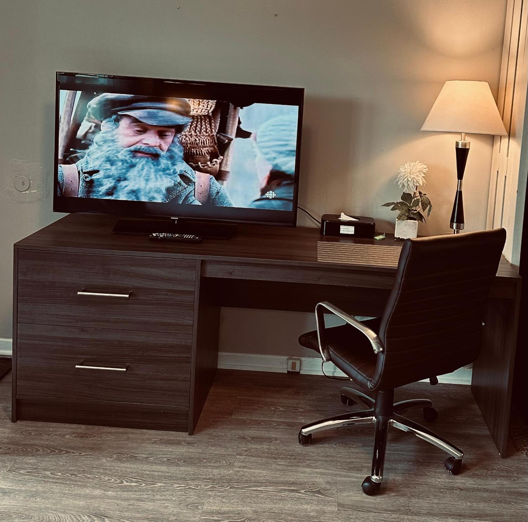 Lakeview Motel & Cottage 킨카딘 외부 사진