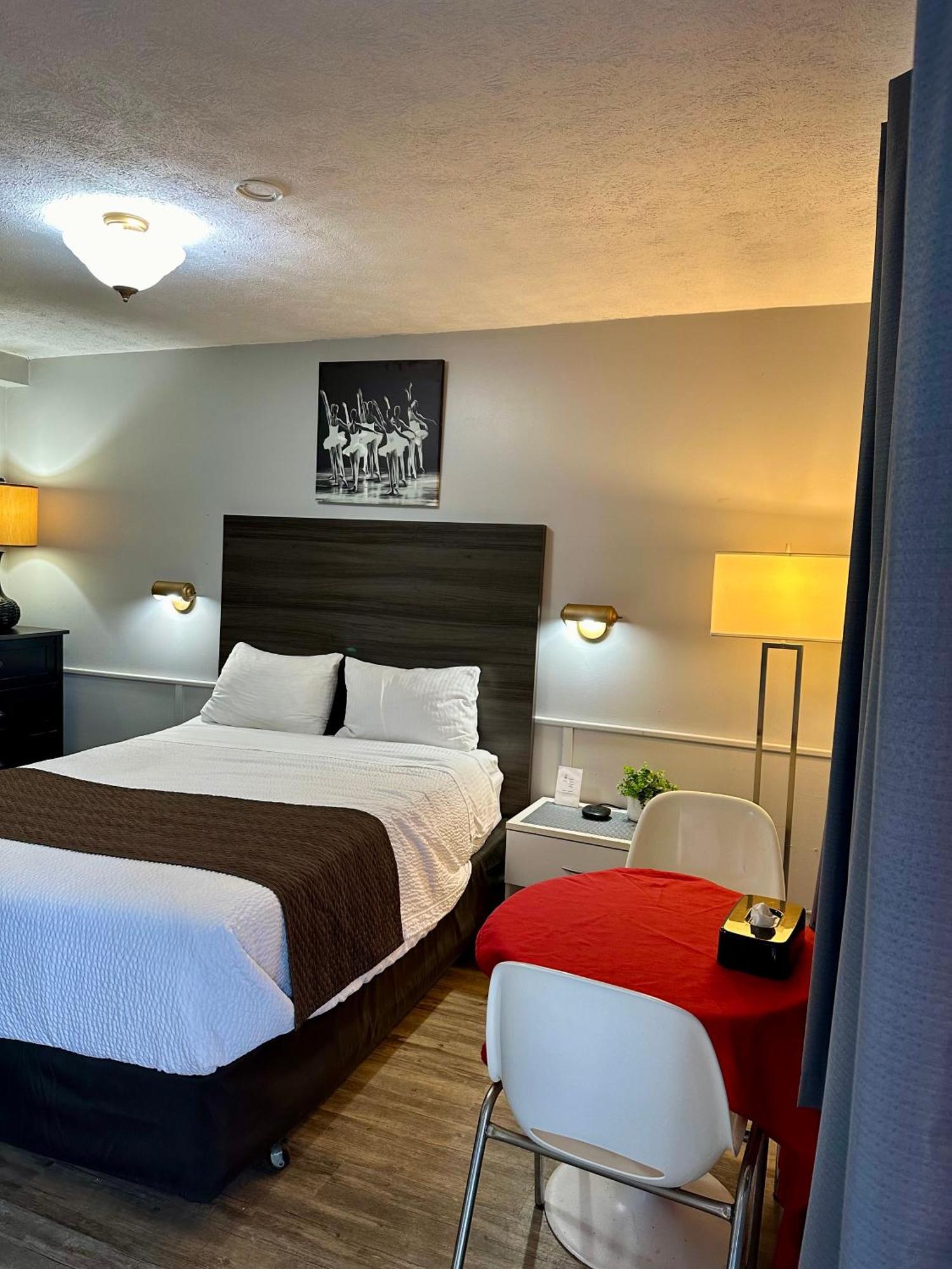 Lakeview Motel & Cottage 킨카딘 외부 사진
