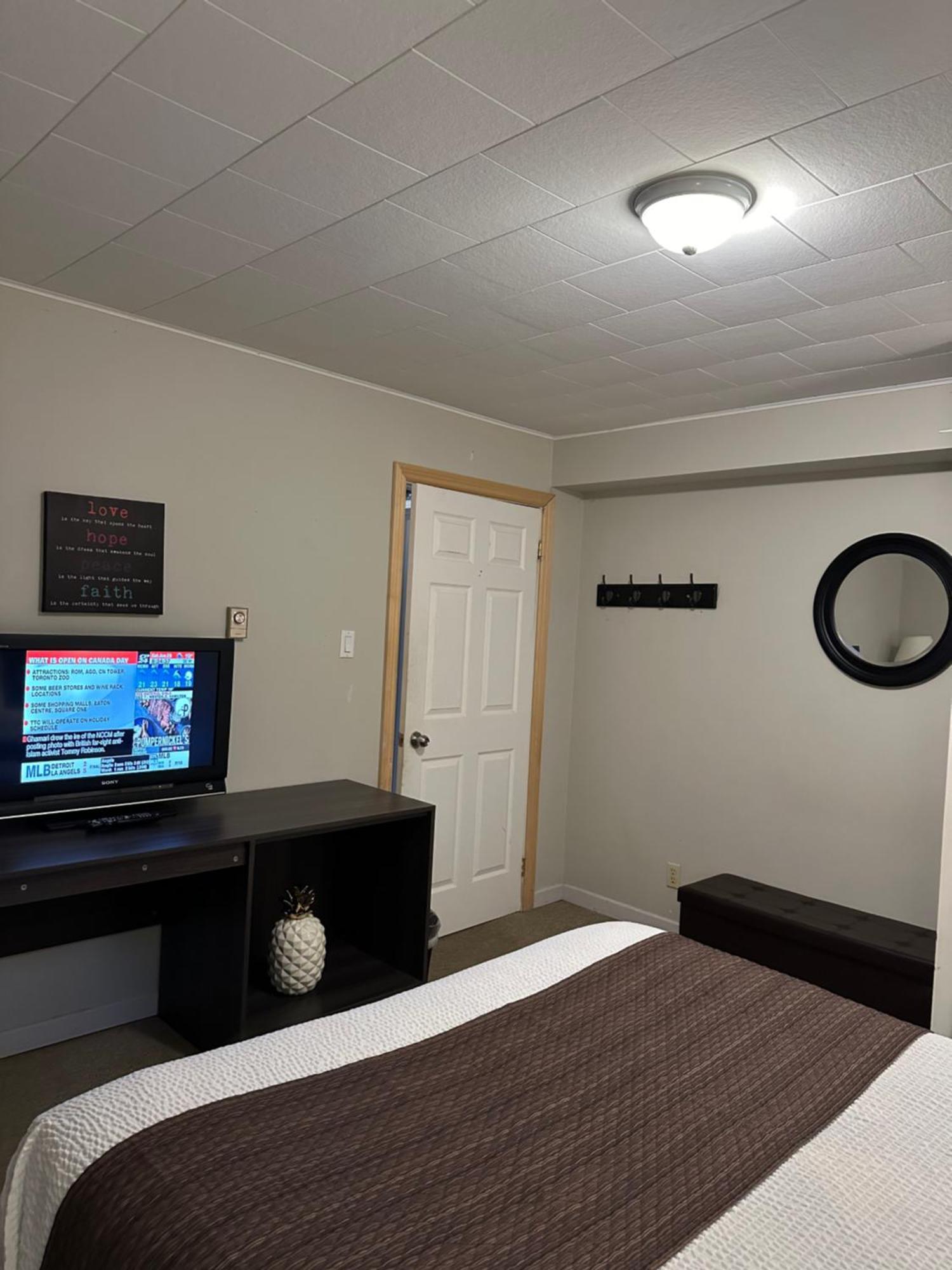 Lakeview Motel & Cottage 킨카딘 외부 사진